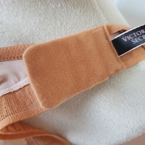 Victoria's Secret Very Sexy Push Up Underwire Tan Lace Bra Women's 36D - Picture 13 of 15